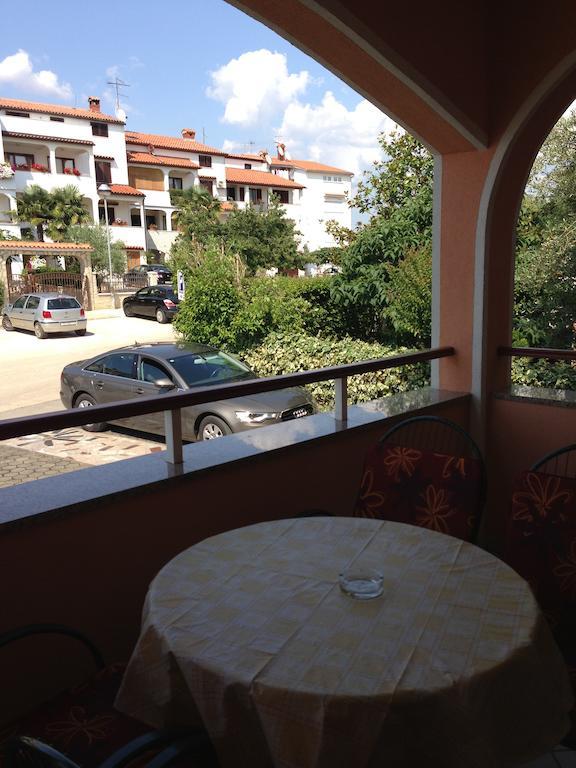 Apartments Zdjelar Porec Bilik gambar