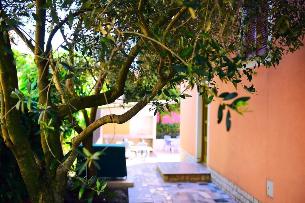 Apartments Zdjelar Porec Luaran gambar