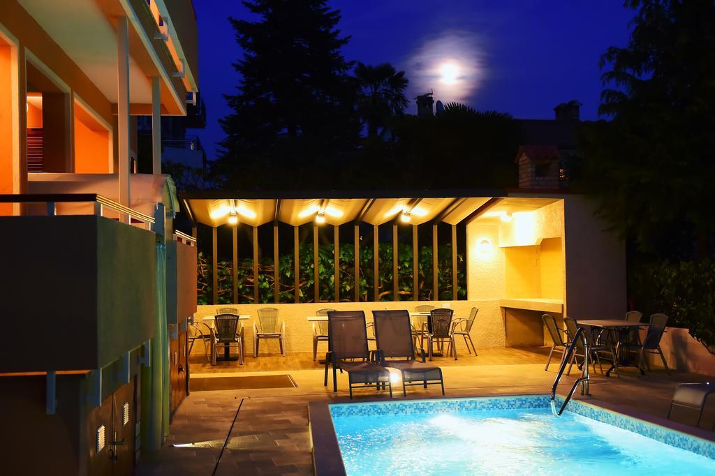 Apartments Zdjelar Porec Luaran gambar