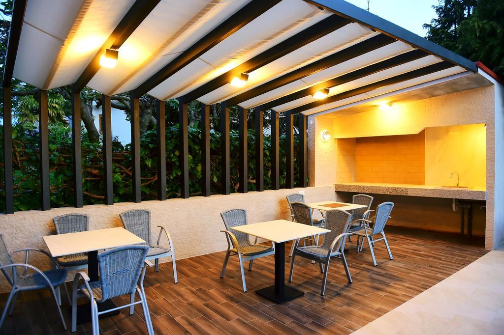 Apartments Zdjelar Porec Luaran gambar